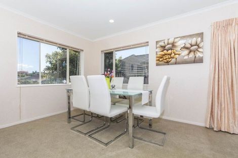 Photo of property in 54b Santa Ana Drive, Dannemora, Auckland, 2016