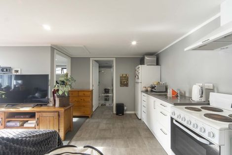 Photo of property in 81 Oakfield Crescent, Pukete, Hamilton, 3200