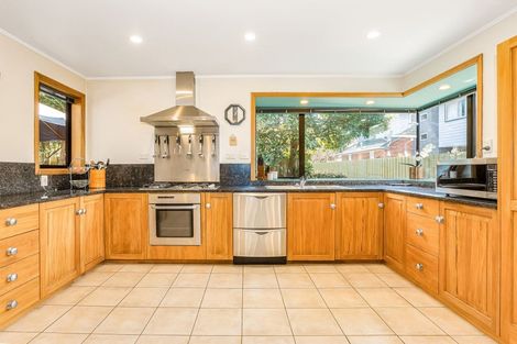 Photo of property in 2/54 Queens Grove, Hutt Central, Lower Hutt, 5010