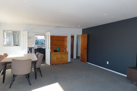 Photo of property in 2/6 Florance Place, Parklands, Christchurch, 8083