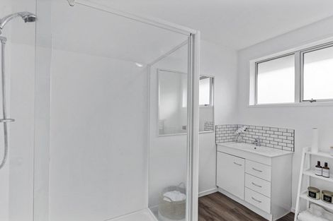 Photo of property in 94 Merrin Street, Avonhead, Christchurch, 8042