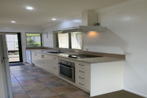 Photo of property in 4 Molyneux Place, Welcome Bay, Tauranga, 3112