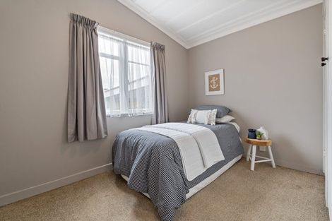 Photo of property in 13 Third Avenue, Avenues, Whangarei, 0110