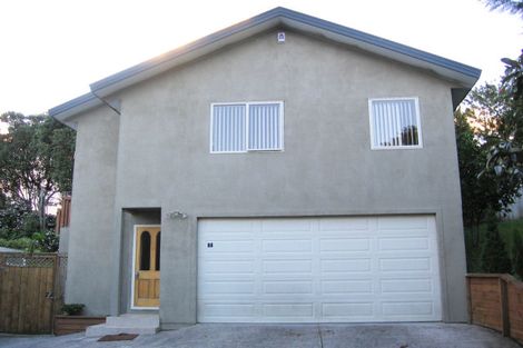 Photo of property in 2/41 Camrose Place, Glenfield, Auckland, 0629