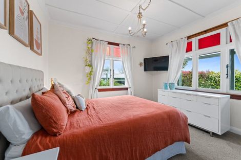 Photo of property in 10 Tamatea Road, Taupo, 3330