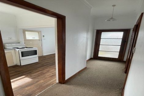 Photo of property in 1 Rangiora Street, Castlecliff, Whanganui, 4501