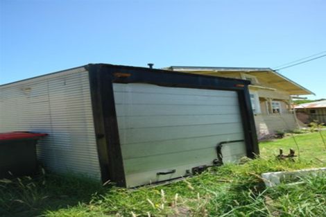 Photo of property in 23 Middlesex Street, Patea, 4520