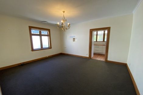 Photo of property in 37 Miro Street, Miramar, Wellington, 6022