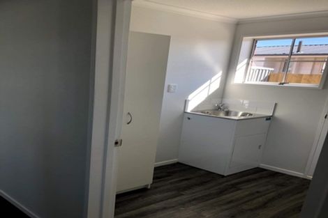 Photo of property in 141 Queenspark Drive, Parklands, Christchurch, 8083