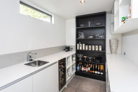 Photo of property in 107 Gardiners Road, Harewood, Christchurch, 8051