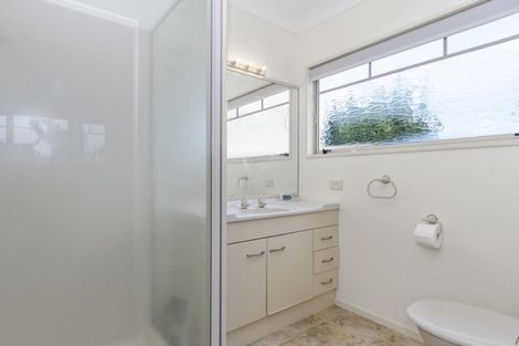 Photo of property in 15 Rochester Place, Bethlehem, Tauranga, 3110