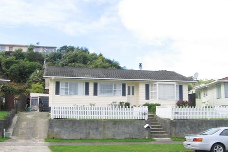 Photo of property in 32 Waipounamu Drive, Kelson, Lower Hutt, 5010