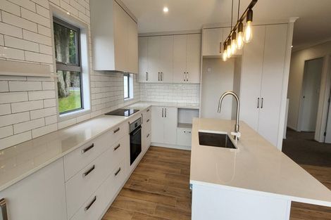 Photo of property in 1 Danden Way, Pukekohe, 2120