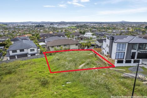 Photo of property in 13 Alan John Place, East Tamaki Heights, Auckland, 2016