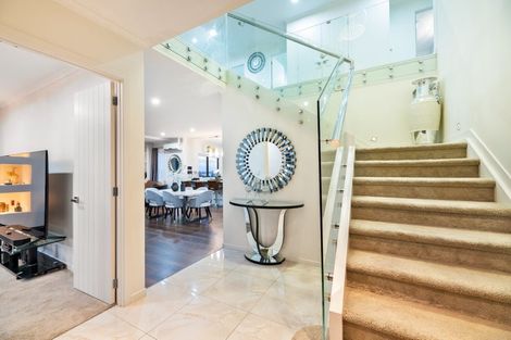 Photo of property in 2 Platinum Rise, Ranui, Auckland, 0612