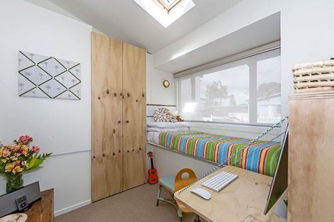 Photo of property in 5/4 Arkles Strand, Arkles Bay, Whangaparaoa, 0932