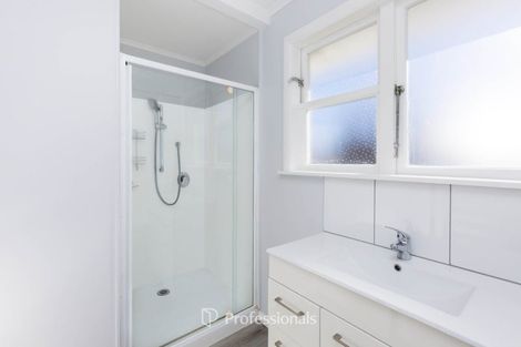 Photo of property in 19 Victoria Street, Ebdentown, Upper Hutt, 5018