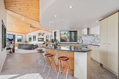 Photo of property in 64 Kiteone Road, Parua Bay, Whangarei, 0174