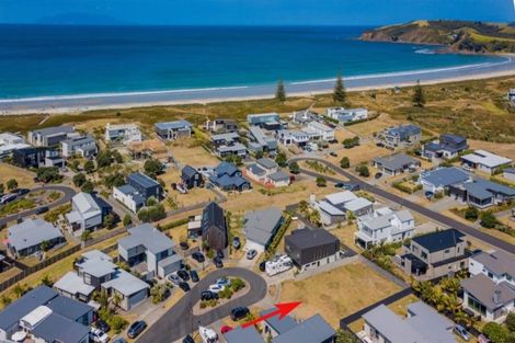 Photo of property in 14 Patiki Place, Omaha, 0986