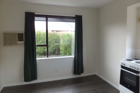 Photo of property in 33 Brixton Street, Islington, Christchurch, 8042