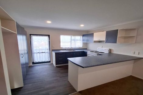 Photo of property in 61 Alabaster Drive, Papatoetoe, Auckland, 2025