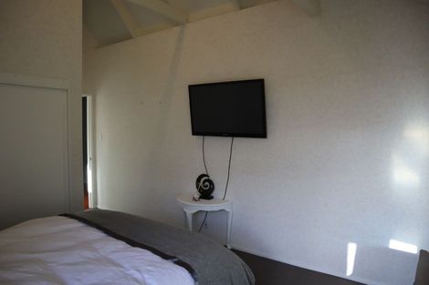 Photo of property in 7 Hurst Seager Lane, Clifton, Christchurch, 8081