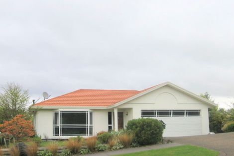 Photo of property in 2 Hindmarsh Drive, Rangatira Park, Taupo, 3330