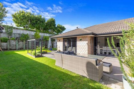 Photo of property in 9 Lark Place, Welcome Bay, Tauranga, 3112
