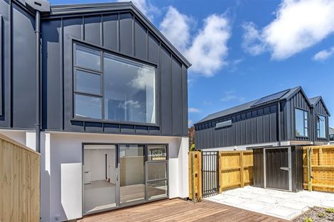 Photo of property in 2/21 Frederick Street, Waltham, Christchurch, 8011