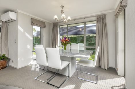 Photo of property in 16 Silkwood Crescent, Karaka, Papakura, 2113