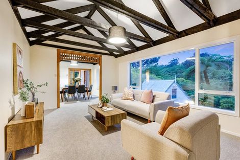 Photo of property in 102a Miromiro Road, Normandale, Lower Hutt, 5010