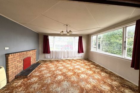 Photo of property in 215 Clyde Street, Balclutha, 9230