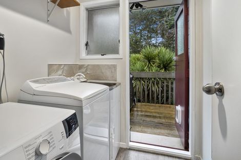 Photo of property in 23 Claverdon Drive, Massey, Auckland, 0614