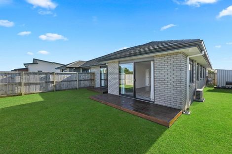 Photo of property in 1/11 Maggie Place, Chartwell, Hamilton, 3281