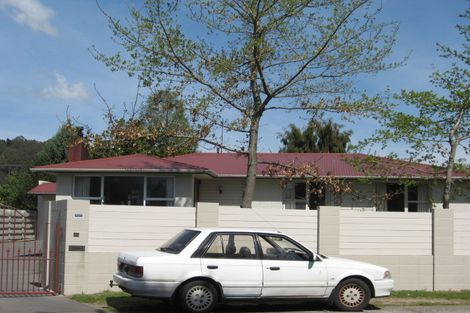 Photo of property in 25 Barron Crescent, Fenton Park, Rotorua, 3010