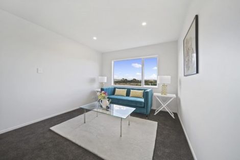 Photo of property in 22 Nola Dawn Avenue, Papakura, 2110