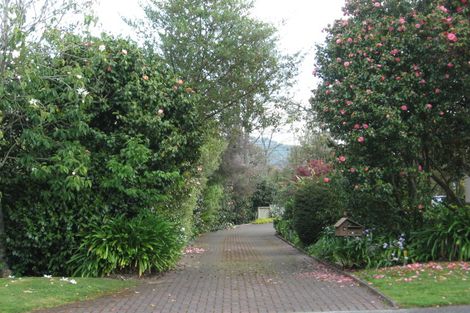 Photo of property in 4 Tupara Crescent, Kawaha Point, Rotorua, 3010