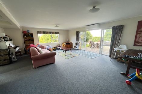 Photo of property in 5 Thurso Grove, Papakowhai, Porirua, 5024