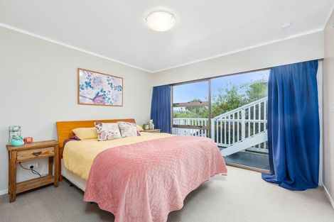 Photo of property in 221 Vipond Road, Stanmore Bay, Whangaparaoa, 0932