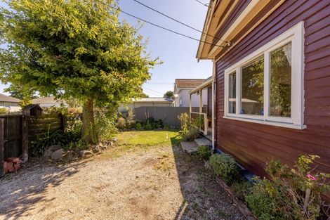 Photo of property in 36 Olliviers Road, Phillipstown, Christchurch, 8011