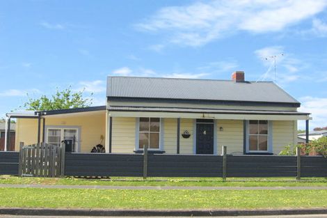 Photo of property in 4 Cook Street, Te Hapara, Gisborne, 4010