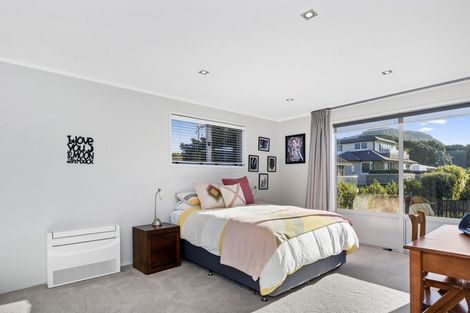 Photo of property in 36 Marine Parade, Mount Maunganui, 3116