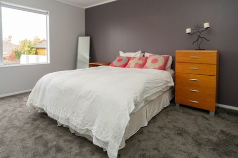 Photo of property in 9 Nalanda Crescent, Broadmeadows, Wellington, 6035