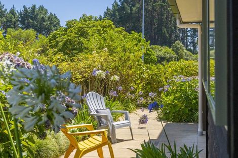 Photo of property in 8 Springhaven Lane, Paraparaumu, 5032