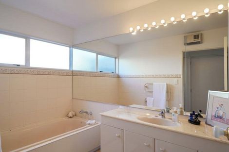 Photo of property in 114 Mccormacks Bay Road, Mount Pleasant, Christchurch, 8081