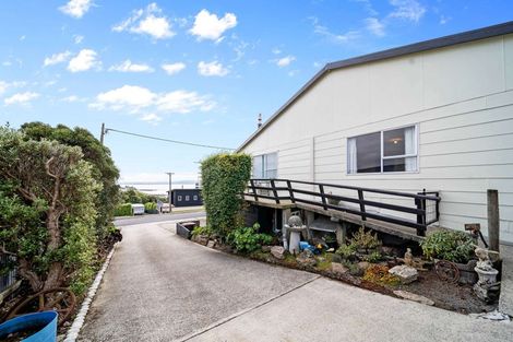 Photo of property in 29 Hill Street, Kaka Point, Balclutha, 9271