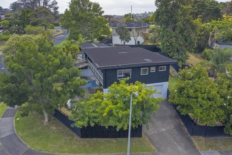 Photo of property in 6 Himalaya Drive, Half Moon Bay, Auckland, 2012