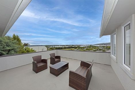 Photo of property in 1 Huntlywood Terrace, Hillsborough, Christchurch, 8022