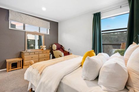 Photo of property in 124 Kyle Road, Greenhithe, Auckland, 0632