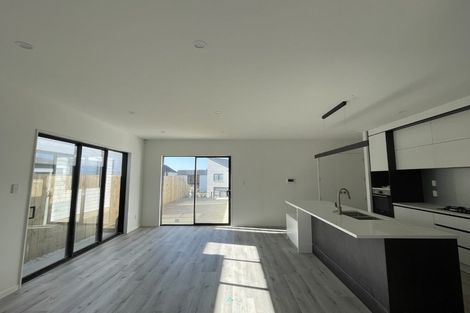 Photo of property in 4 Croatia Avenue, Huapai, Kumeu, 0810